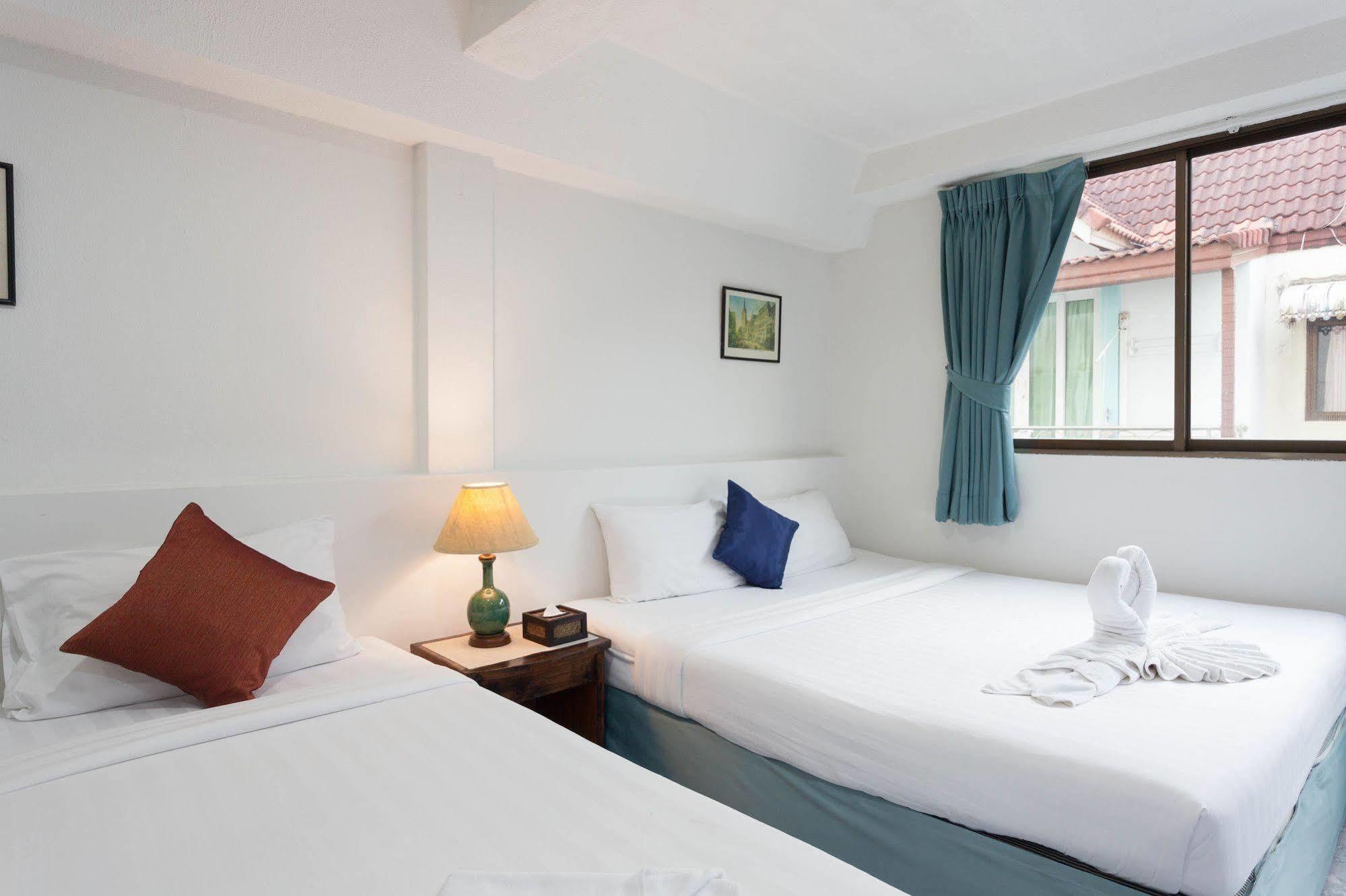 Simple Boutique Seabreeze Hotel Patong Eksteriør billede